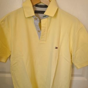 (954) Tommy Hilfiger  Men's Polo Shirt, Size: Small Color: Yellow